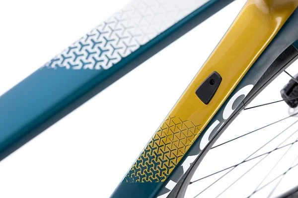 Colnago V3 Disc Ultegra Di2 Road Bike - Image 4