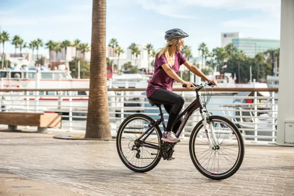 Schwinn Women's GTX 3 Hybrid Bike - Image 3